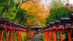 貴船神社