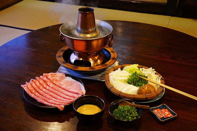 名物いただきます！ 十二段家 本店のしゃぶしゃぶ