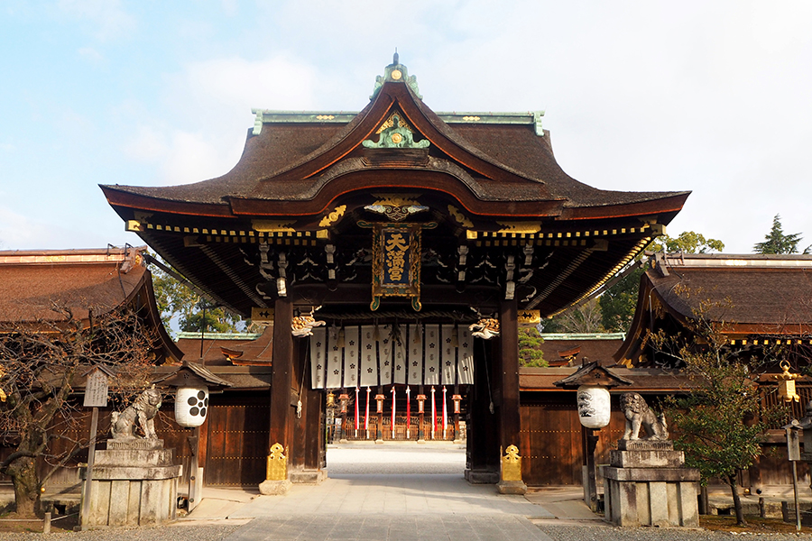 学問の神さま「北野天満宮」の見どころ・梅情報・御朱印などを