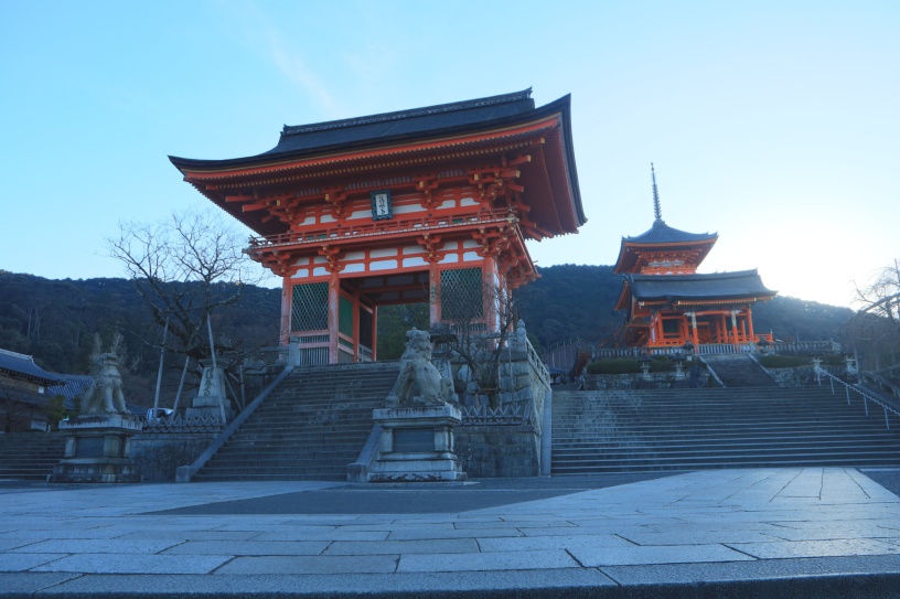 朝の清々しい清水寺