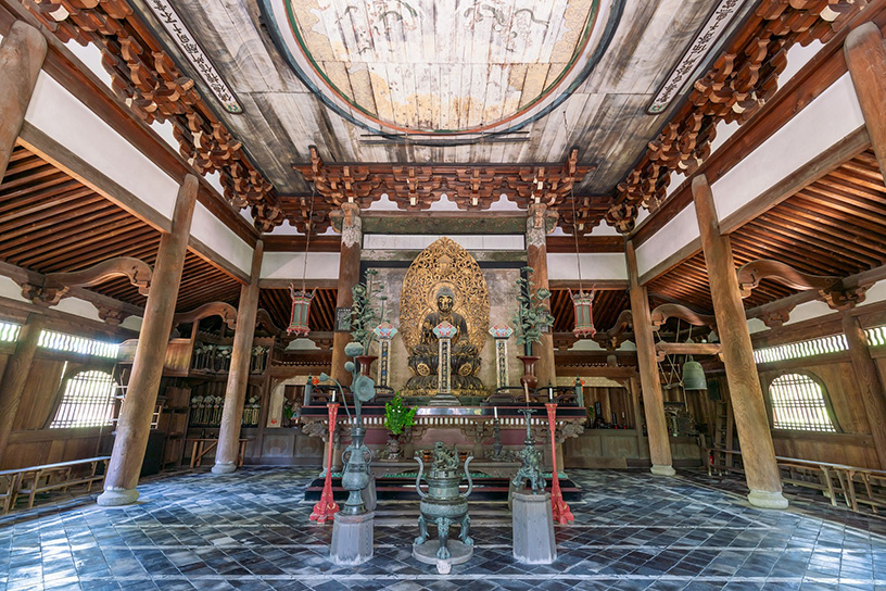 大徳寺 仏殿（仏殿は「京の冬の旅」初公開）
