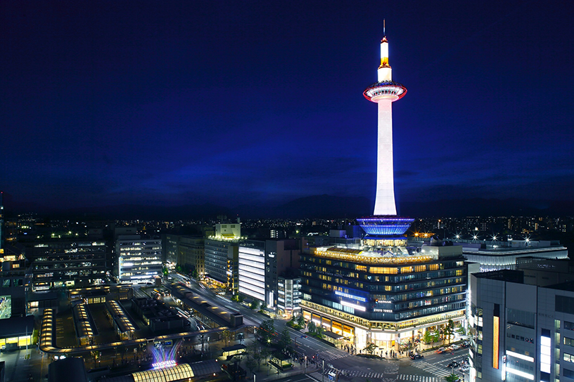 京都タワー 特別ライトアップ（写真はイメージ）<br/>
開催日：2023年7月21日（金）