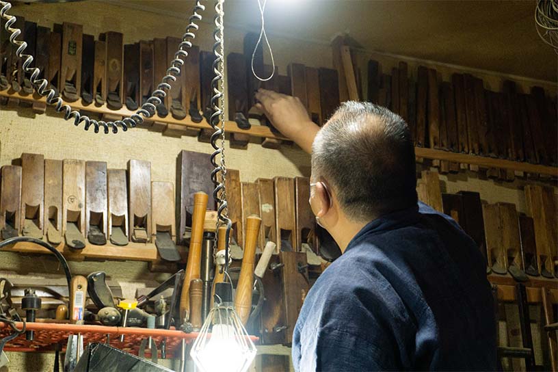 古道具を手直しして使われています