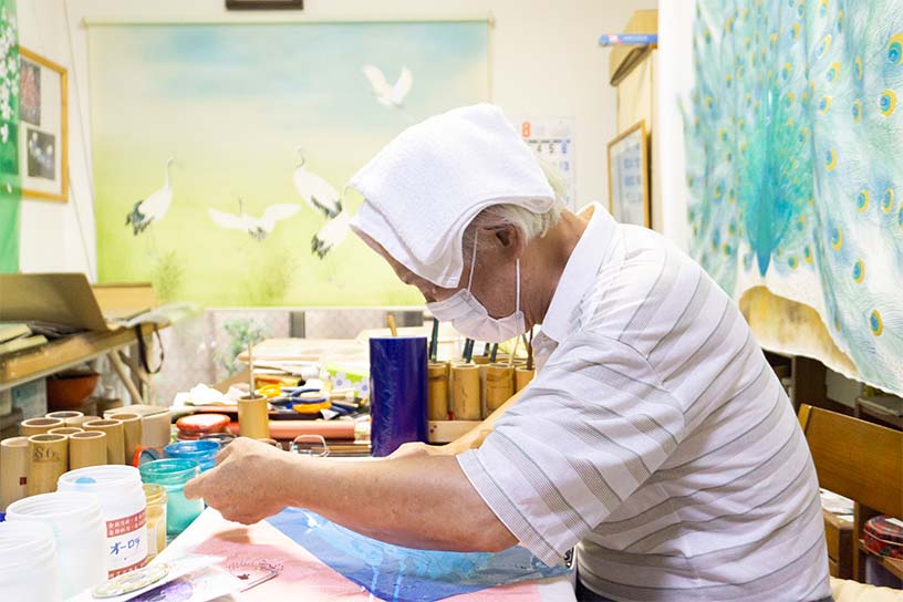 金彩職人の竹中 秀美さん
