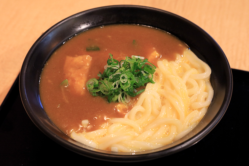 釜玉カレーきつねうどん 950円