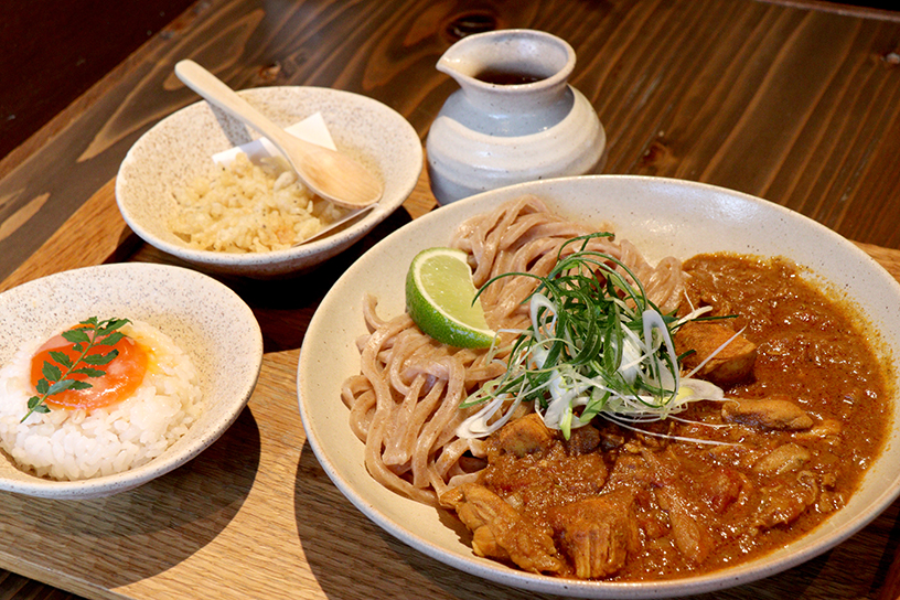 和風かしわキーマうどん 1,210円