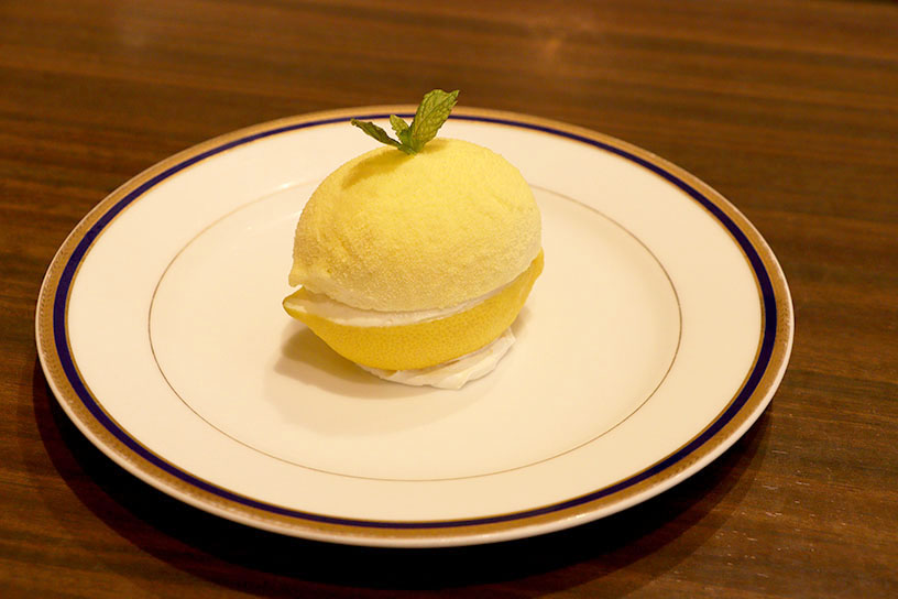 檸檬ケーキ 800円