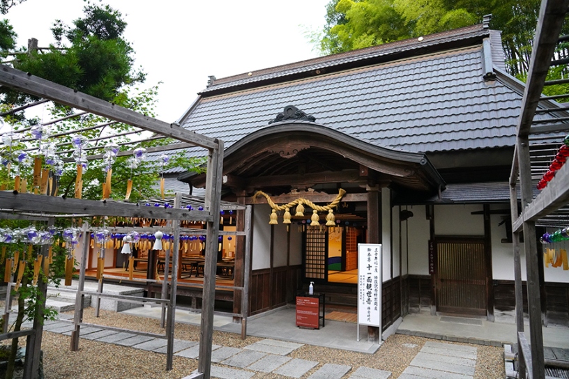 本堂