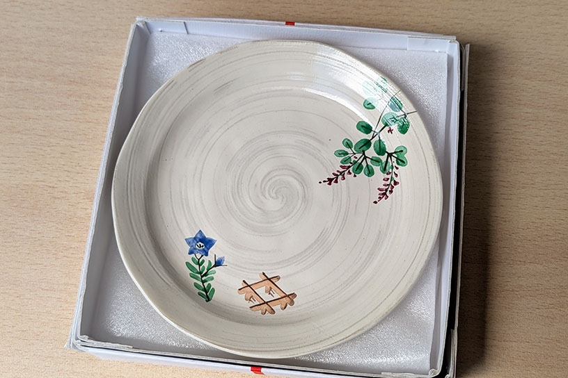 記念品絵皿（過去のイメージです）
