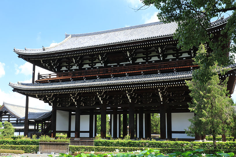 三門（国宝）