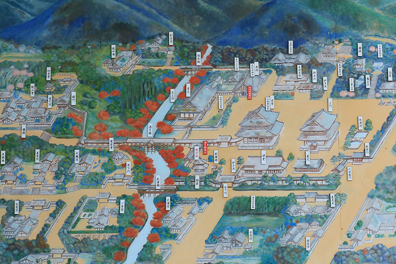 境内図。上から、偃月橋・通天橋・臥雲橋が架かります