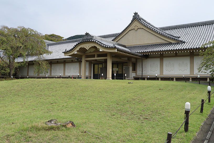 霊宝館 外観