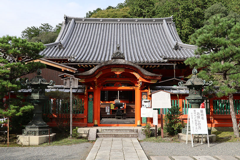 毘沙門天を祀る本殿