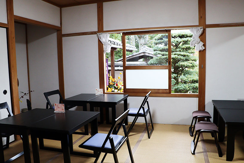 椅子席もあります