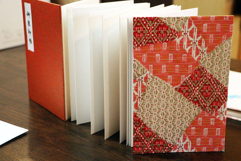 最後は糊を乾かします