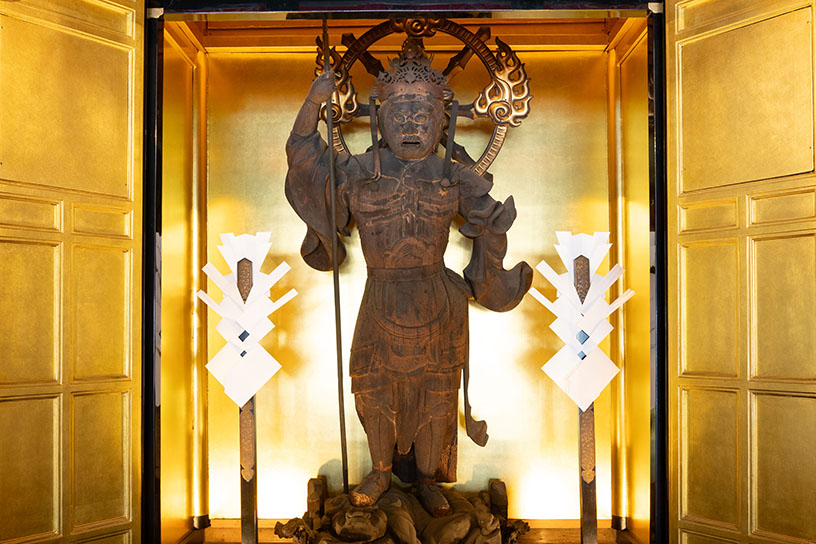 勝運・財運のご利益を授けてくれるという毘沙門天像