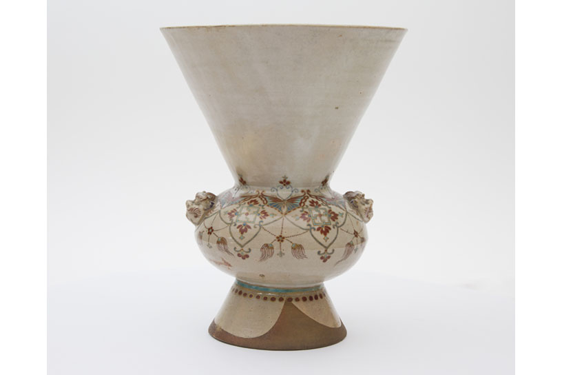 仁清作『色絵瓔珞文花生』(重文)