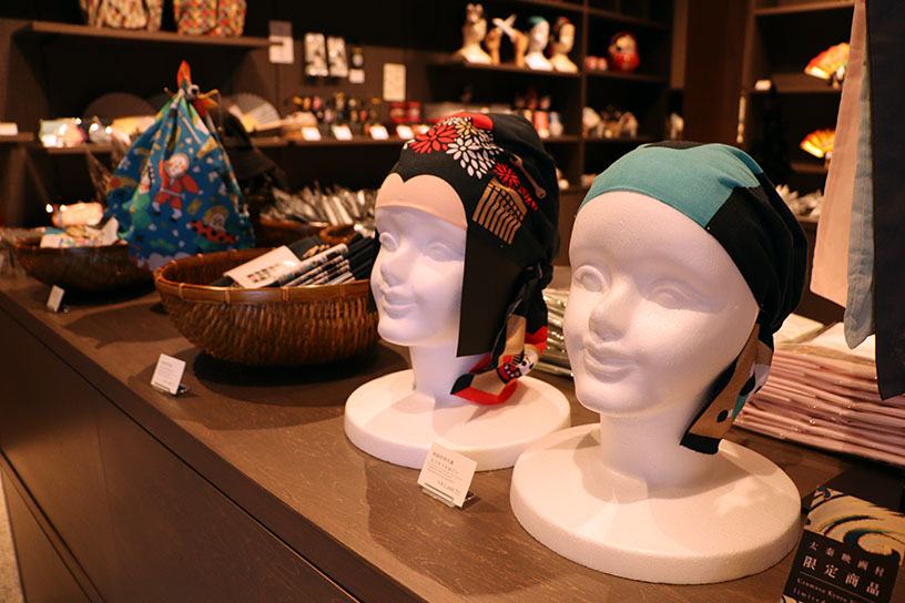 映画村時代劇なりきり手ぬぐい 各1,600円