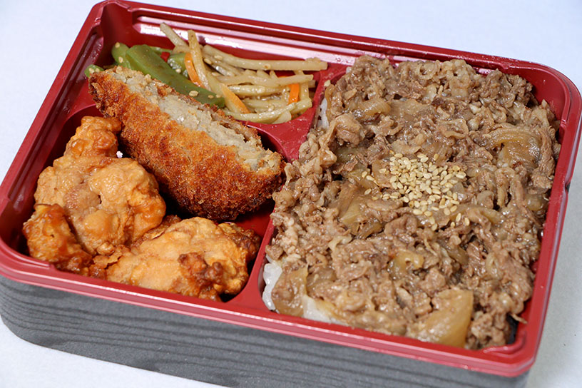 焼肉とからあげとコロッケ弁当 1,275円