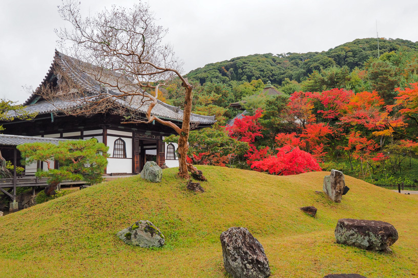開山堂　