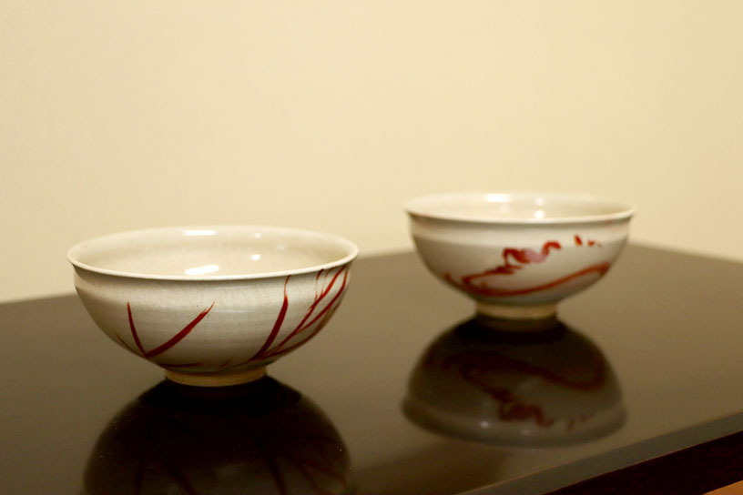 神坂雪佳が絵付けした茶碗は京焼の窯元 高橋道八作