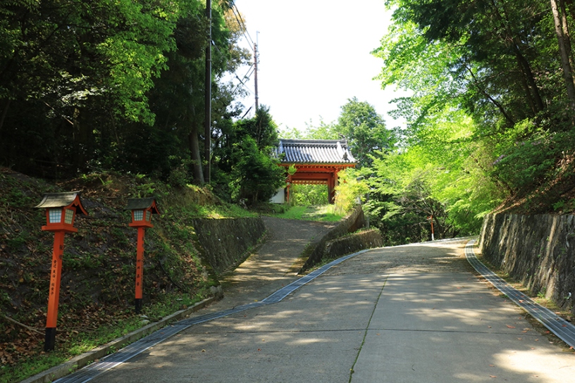 楼門が… 見えてきても、もう少し歩きます（汗）