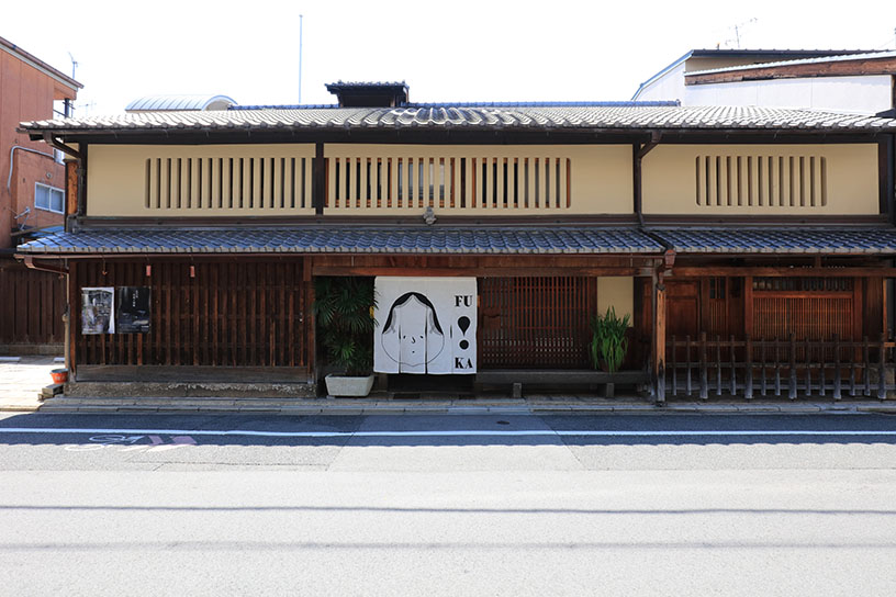 本店 外観
