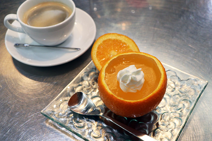 クリケットゼリー（オレンジ）とコーヒーのドリンクセット 1,200円　