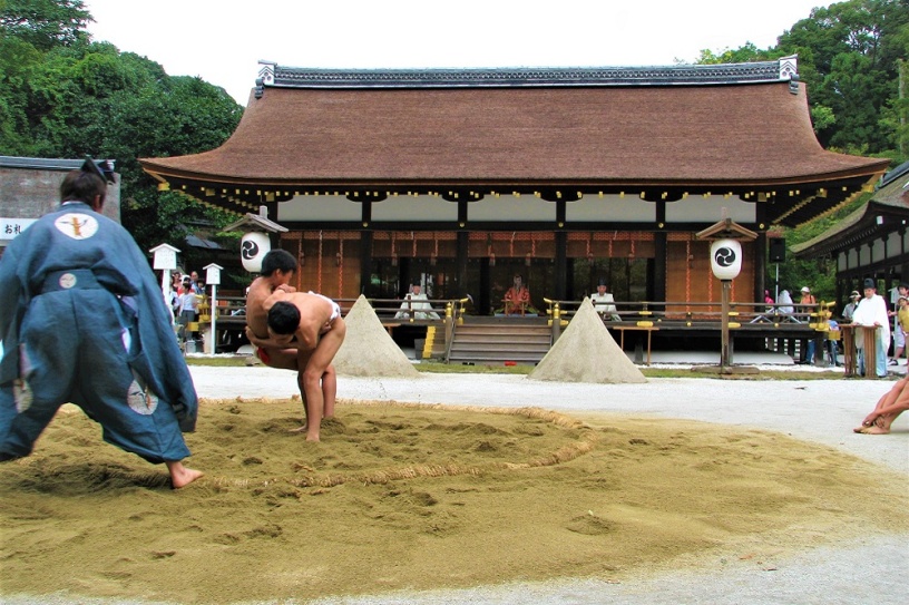 重陽神事と烏相撲