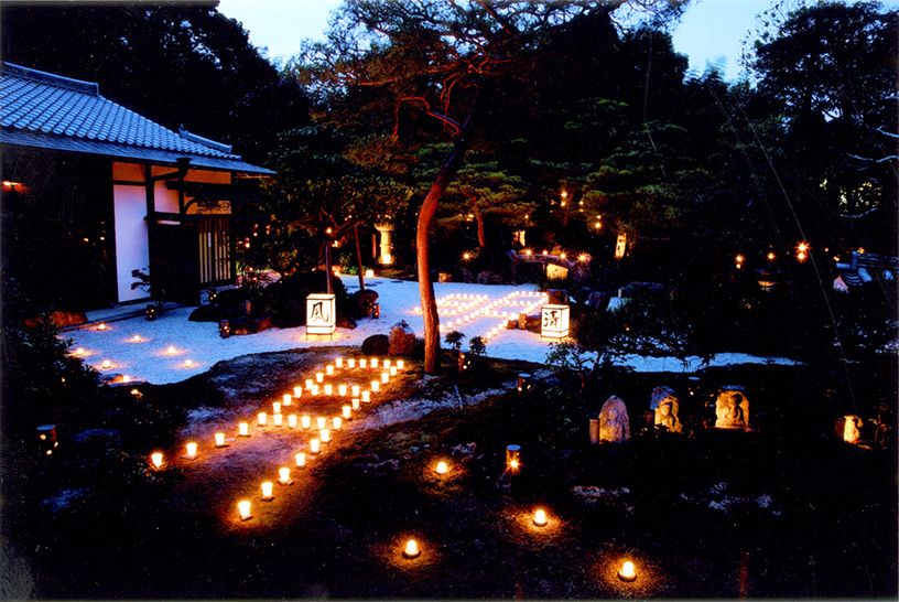 東林院 秋の夜間拝観「梵燈（ぼんとう）のあかりに親しむ会」