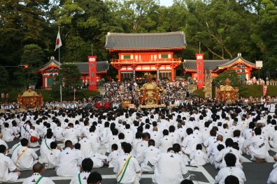 八坂神社（京都市東山区祇園町北側625）と各氏子地域