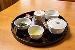 宇治茶道場「匠の館」であなただけのお茶を淹れよう！体験プラン【宇治玉露・宇治抹茶】イメージ