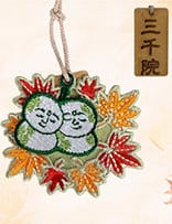 オリジナルデザインの刺繍お守り授与 イメージ